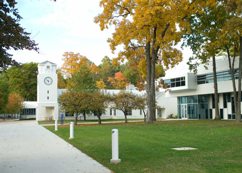 #95. Maumee Valley Country Day School